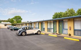 Mid City Motel